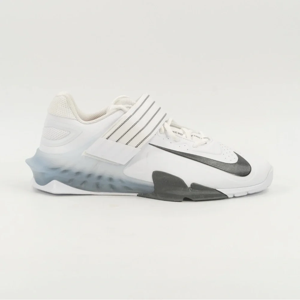 Nike Savaleos Weightlifting Shoes CV5708-100 men’s size 10 NEW NWT